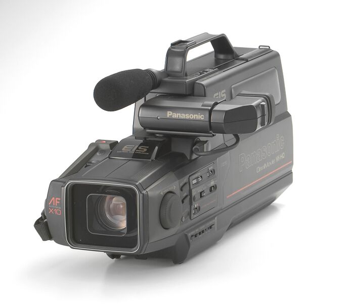 File:Color PV-460.jpg